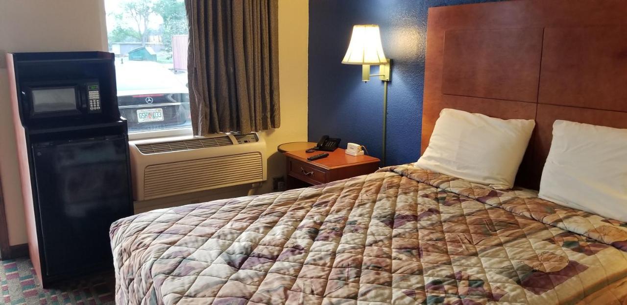 Executive Inn Victoria Ngoại thất bức ảnh
