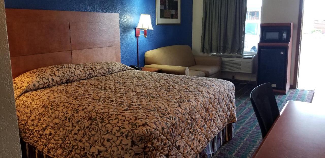 Executive Inn Victoria Ngoại thất bức ảnh